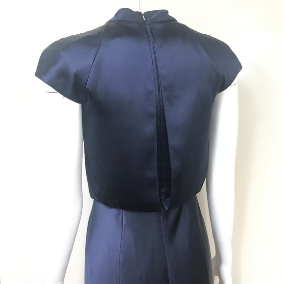 Carmen Marc Valvo Infusion Silk Prom/Formal Dress - Picture 6 of 9